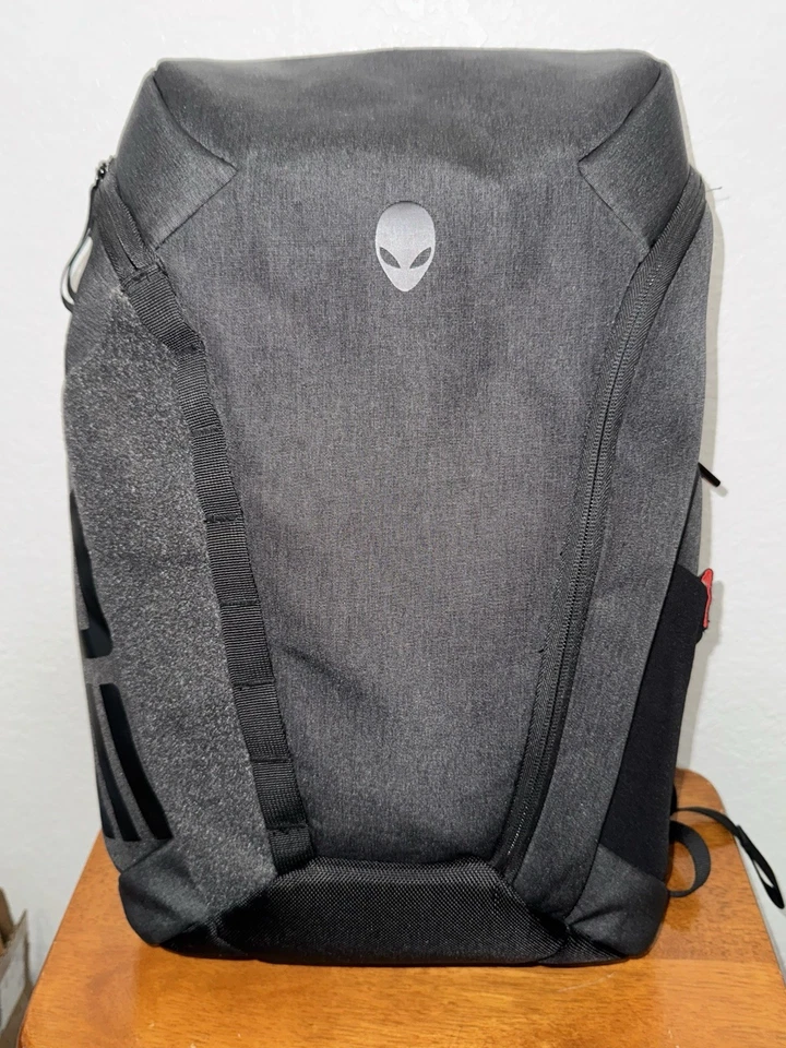 Alienware Mobile Edge Elite 背包 28 升 XPE 泡沫 AWM17BPE 最多 16.3 英寸 完好 — 第 2/4 张图片