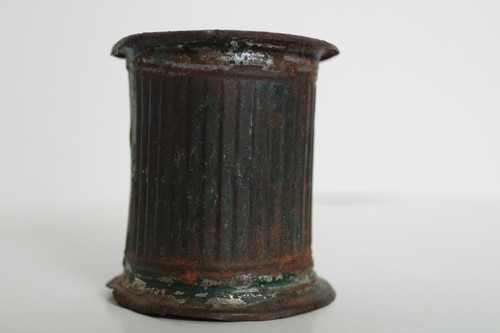 Antique 19th Century Primitive Tin Ink Sander Shaker w/ Orig. Green Paint - Picture 9 of 14