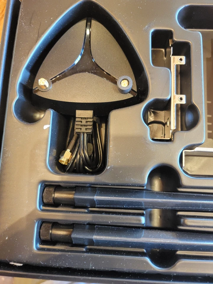 tp-link AXE5400 Wi-Fi 6E Bluetooth 5.2 PCle Adapter Archer TXE75E - Image 4 of 4