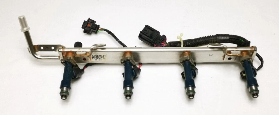 Conjunto de riel de combustible GM OEM 12602482 2006-2012 Malibu Cobalt Pontiac G5 G6 HHR Foto 2 de 4