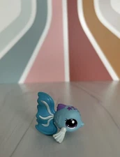 FISH #2266 - Littlest Pet Shop - Hasbro LPS