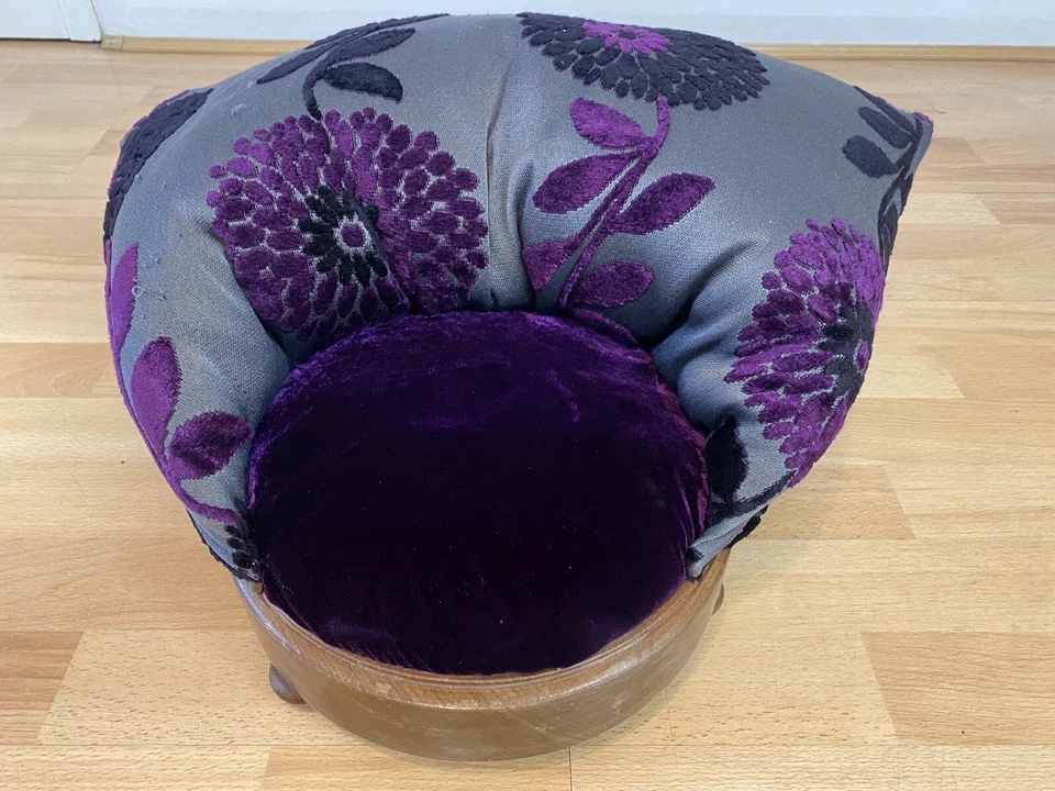 Unusual Vintage Comfortable Footstool Foot Rest With Wooden Base & Floral Design - Image 4 of 4