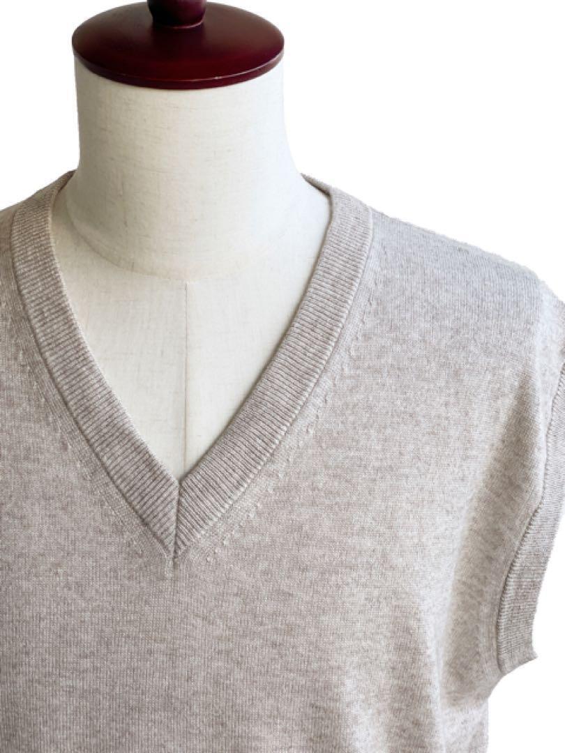 Auralee Super Fine Cashmere Silk Knit Vest Top Beige 4 New Auralee Super Fine Cashmere Silk Knit Vest Top Beige 4 New