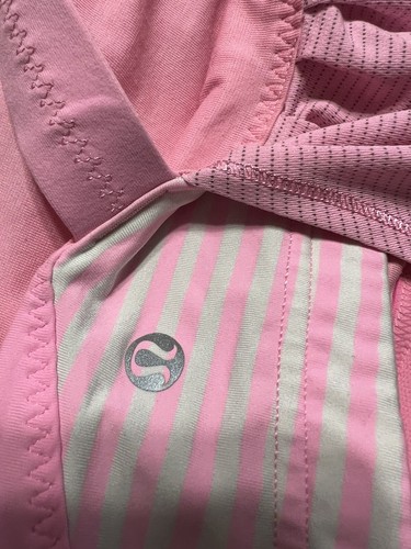 Lululemon Womens Size 6 Racerback Tank Top W/ Bra Pink And White Stripe - Picture 3 of 4