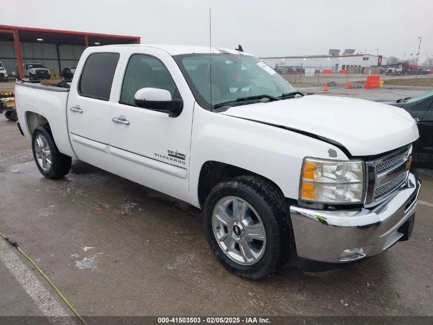 Alternador usado compatible con: Chevrolet Silverado 1500 2013 camioneta 145 amp ID 20881337 G Foto 2 de 4