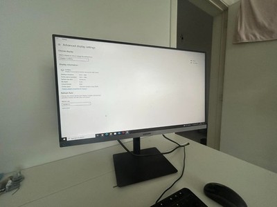 Samsung LS24R650FDU 23,8 Zoll Full HD IPC LCD LED Monitor - Grau/Schwarz