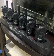 Motorola CLS1110 TwoWay Radio Walkie Talkies 6 Pack Multi-Charger & Headsets UHF