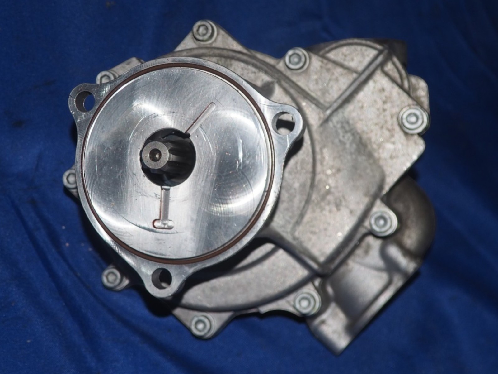 Ferrari FF 2011-2020 Rear Outer Water pump with housing P/N 2184168