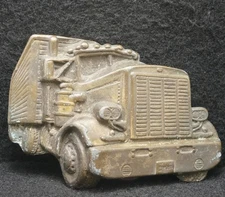 XA11152 VINTAGE 1970s CUT-OUT **SEMI-TRUCK 18-WHEELER** TRUCKING ART BELT BUCKLE