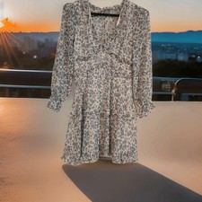 B. Darlin Floral Chiffon Fit & Flare Dress Ruffle Sleeve V-Neck White Blue 0