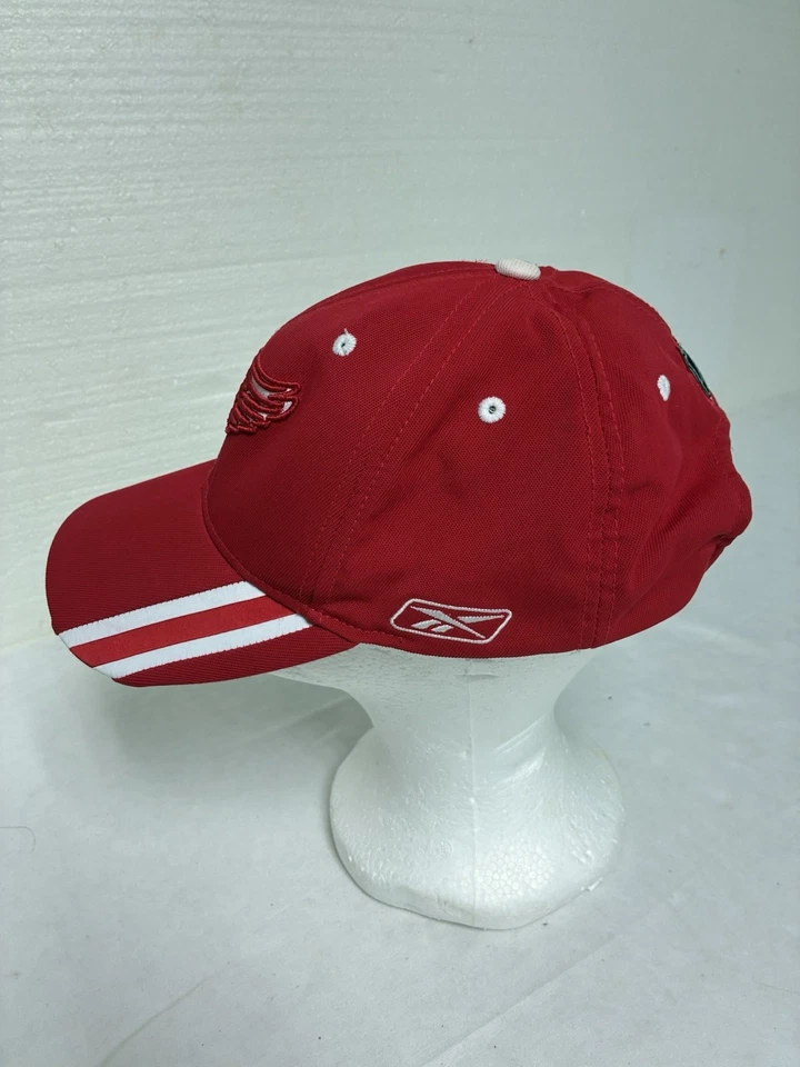 Detroit Red Wings Reebok Strapback Hat Red With Embroidered Logo - Image 2 of 4