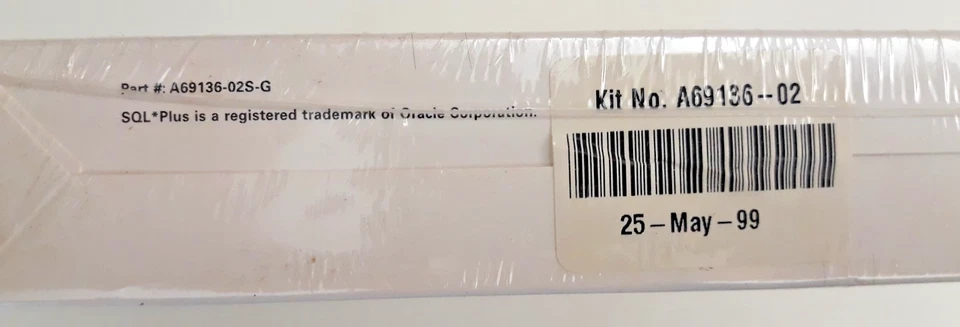 Oracle Enterprise Manager 2.0.4 Release A69136-02 UNOPENED  - Image 3 of 4