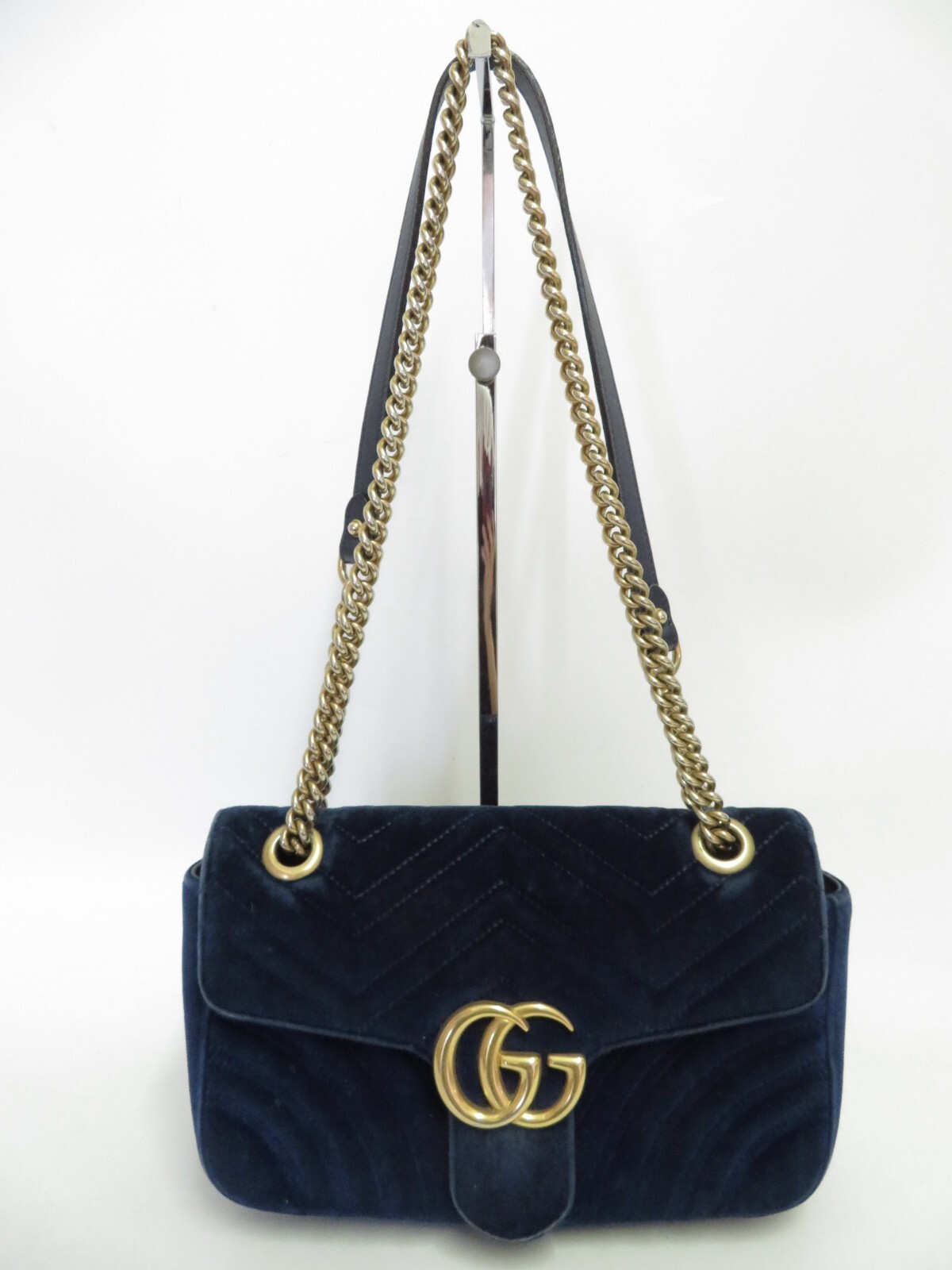 Autentica borsa a tracolla Gucci GG Marmont punto V in pelle scamosciata...