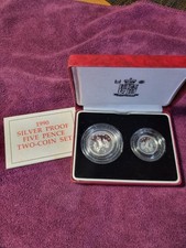 1990 UK  2x5p  five Pence Silver Proof Coin Set Small & Large 5p Boxed. with COA