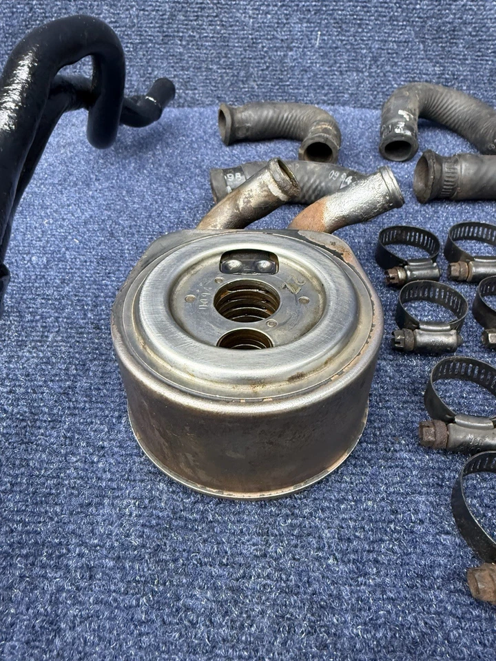 Bloque y líneas de enfriador de aceite 94-95 Ford Mustang Svt Cobra sbf 5.0 302 OEM Sn95 Foto 2 de 4