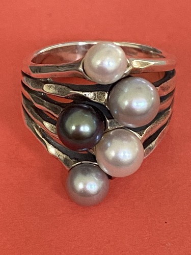James Avery Retired Burgeon Pearl Ring Size 8 Mint Condition