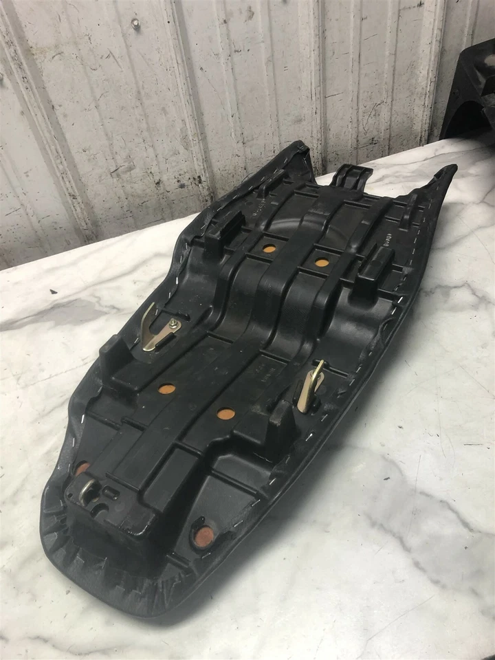 Asiento interceptor Honda VFR 750 VFR750 F 95 Foto 4 de 4