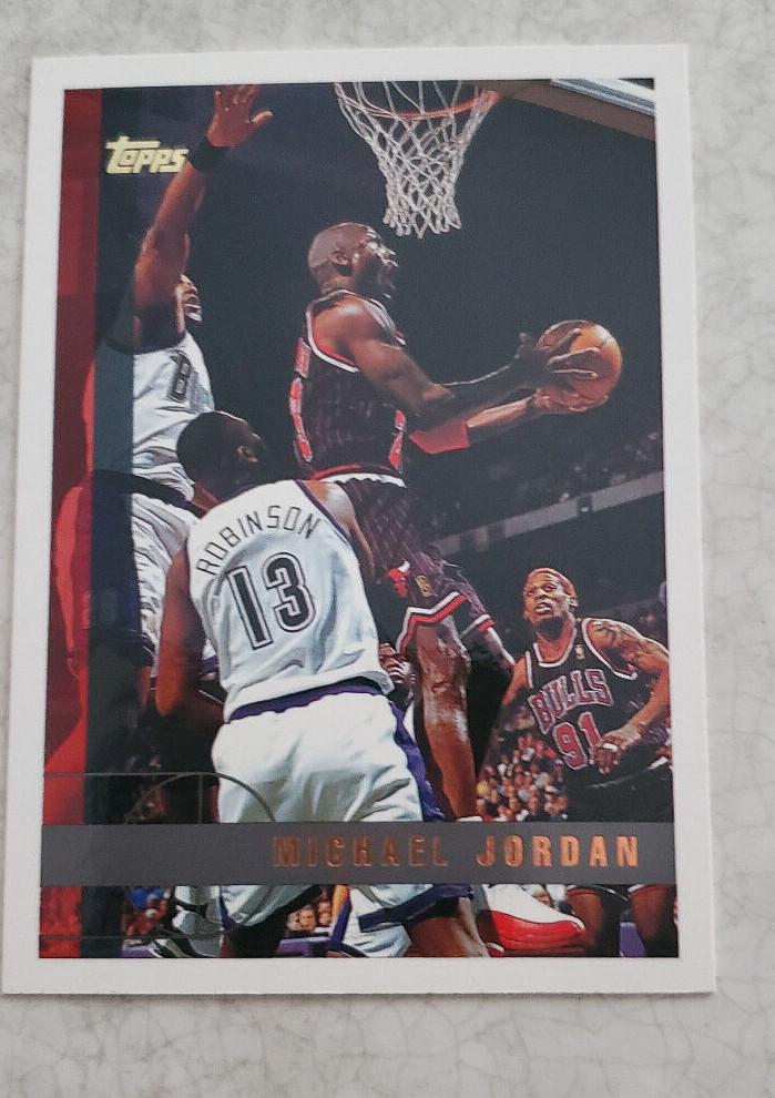 MICHAEL JORDAN MJ 1997-98 TOPPS BASE #123 NM/M CHICAGO BULLS HOF