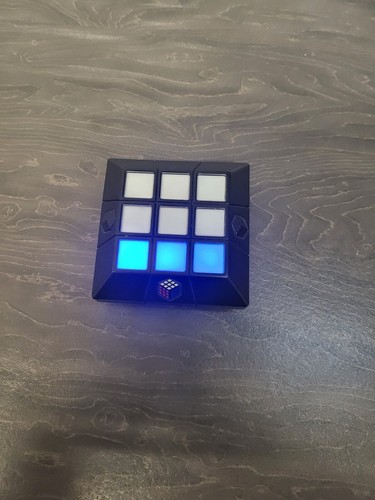 Rubiks Slide Juego Electrónico Techno Fuente Portátil Puzzle Estrategia Juego Raro - Imagen 6 de 24