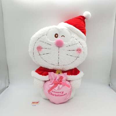 White Doraemon E581 Christmas Winter Present Plush 16'' Tag Toy Doll Japan