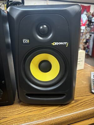 KRK Rokit 5 RP5G3-NA Powered
