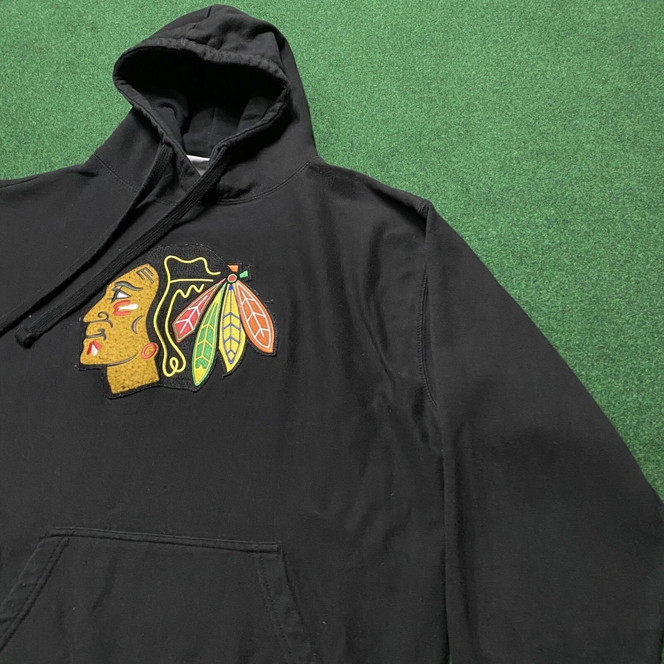 Sudadera con Capucha De Colección Chicago Blackhawks Para Hombres L Negra NHL Hockey Majestuosa Sudadera Foto 2 de 4