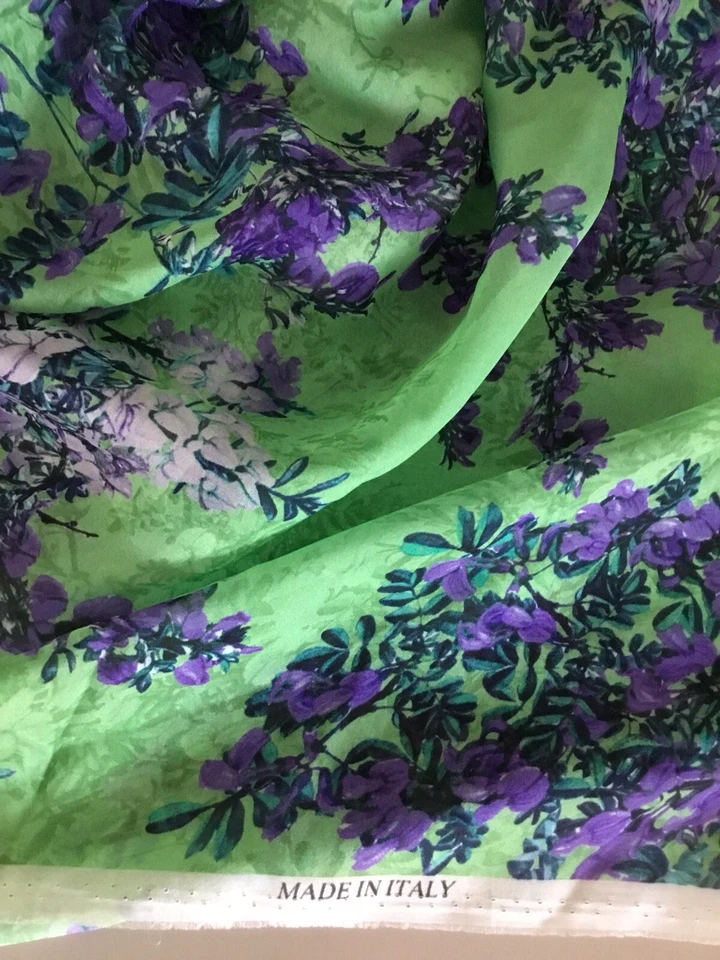 Alta Moda Stunning 100% Italian Silk Chiffon Fabric 2.2 Metre x 140cm X32 - Image 2 of 4