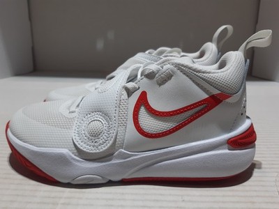 Nike Team Hustle D 11 Kinder Unisex Sneaker - Größe UK 13 - DV8994-102 - UVP 45£