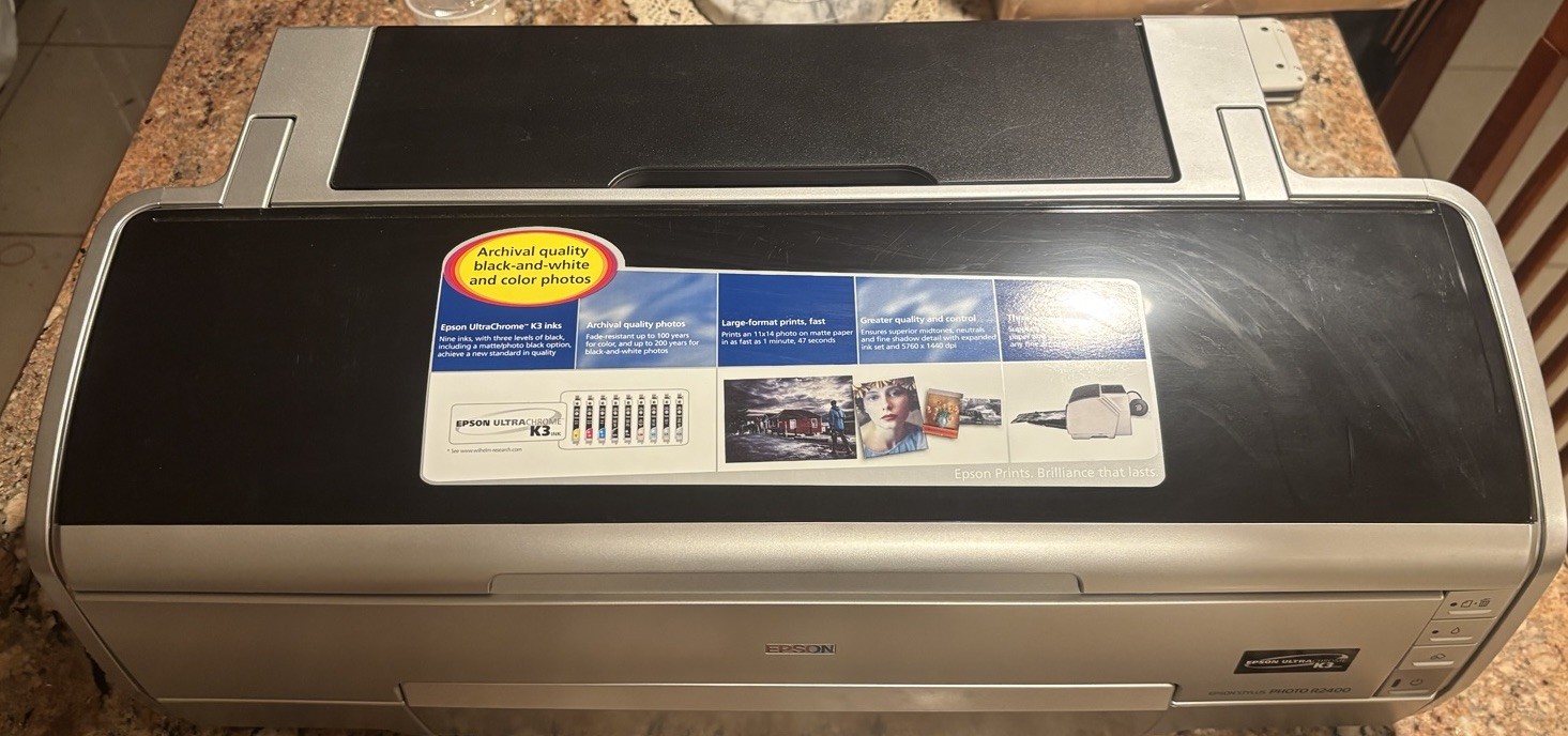 Epson Stylus Photo R2400 Digital Photo Inkjet Printer