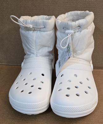 Crocs Classic Lined Neo Puff Boot 10 Men/12 Women White  display picture 2