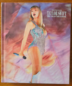 専用　Taylor Swift 写真集 THE ERAS TOUR BOOK Taylor swift】☆ツアーブック☆ The Eras Tour Book (Taylor Swift