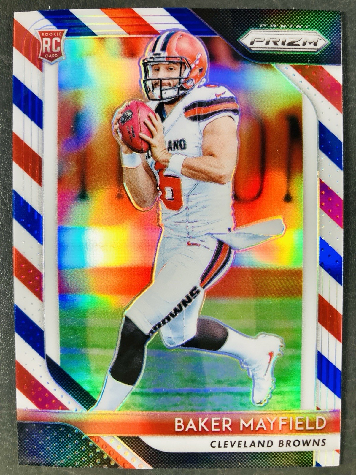 2018 Panini Red White Blue Prizm #201 Baker Mayfield Buccaneers RC Rookie 🔥