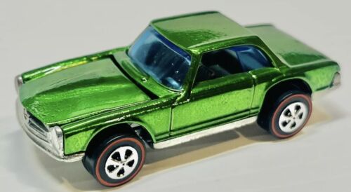 Hot Wheels Redline Mercedes Benz 280SL Professionally Restored Apple Green - Picture 2 of 7