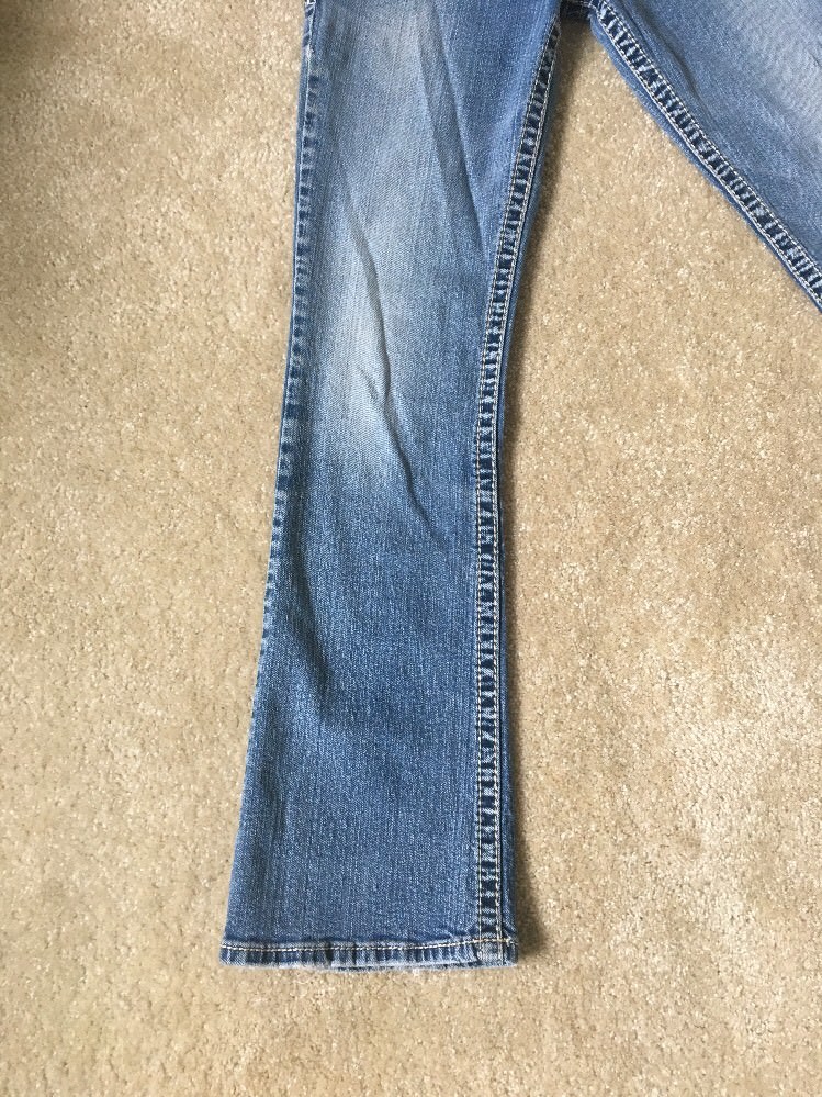 Picture 5 of 12
