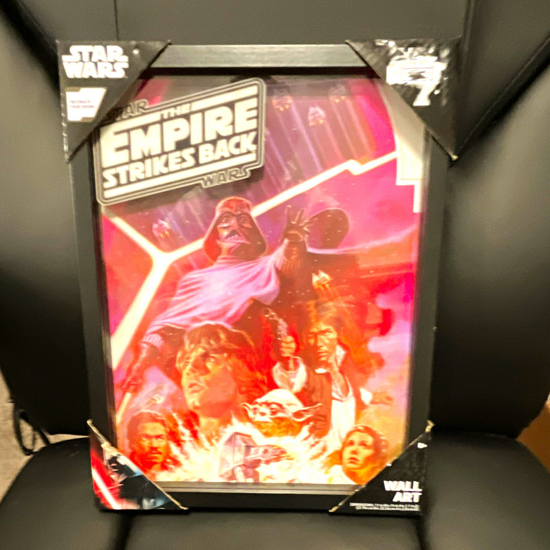 IDEA NUOVA Star Wars Empire Strikes Back Darth Vader Wall Art, Sci-Fi Horror