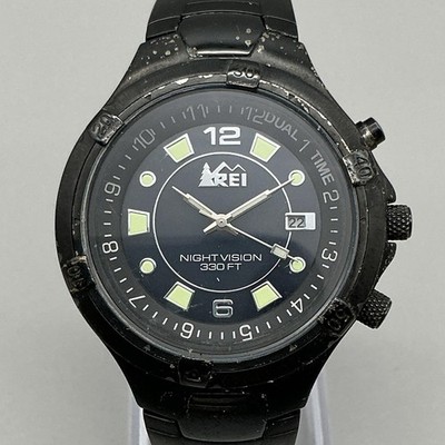 REI Mens Watch 41mm Black Night Vision 330FT Dual Time Date New Battery 7.25''