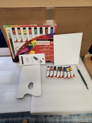 Daler-Rowney Oil Painter's Set - 8 Oil Paints 2 Brushes Canvas Painting Surface