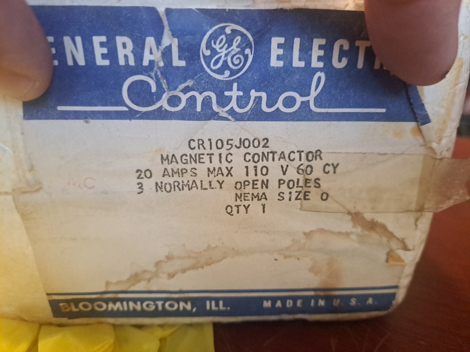 GENERAL ELECTRIC CR105J0 CR105J002 MAGNETIC CONTACTOR 110V 20 A NOS