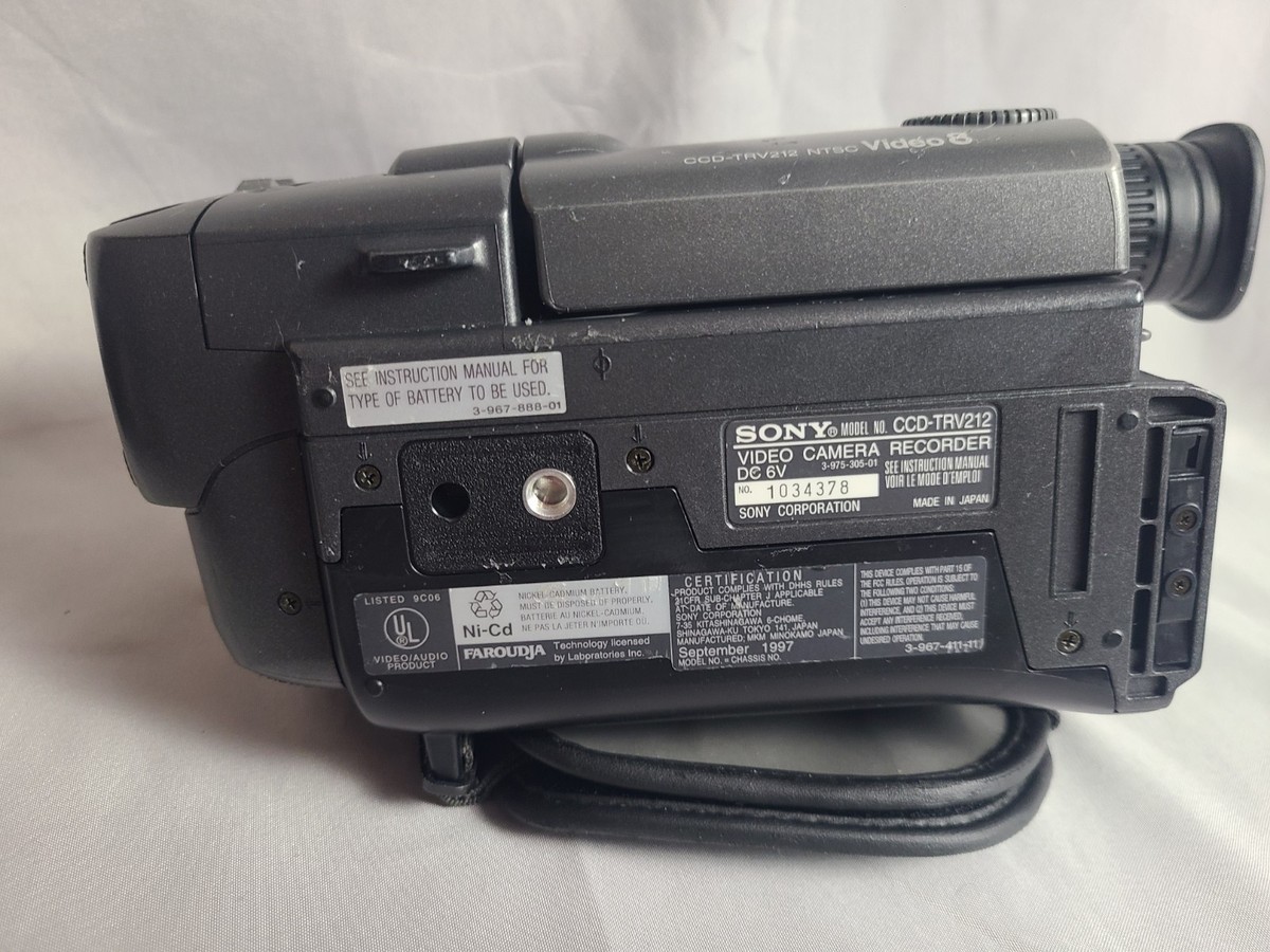 Sony Handycam CCD-TRV212 8mm Analog Camcorder for sale