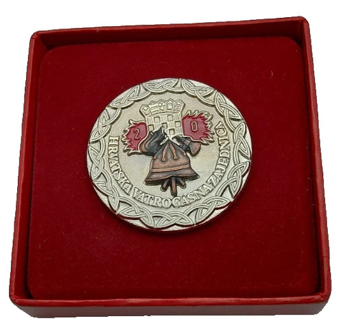 Croatia Fire Service Badge • Hrvatska Vatrogasna Zajednica • 20 • Boxed