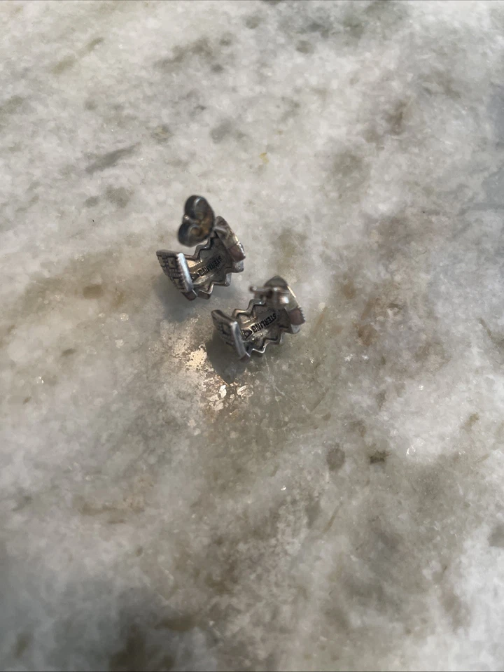 Pendientes Judith Jack JJ de plata de ley marcasita gris patrón geométrico Foto 3 de 4