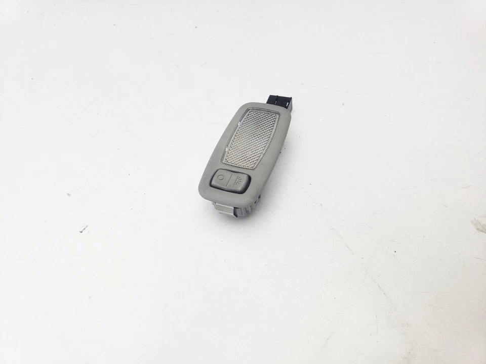 KIA CEED MK3 CD LUZ DE LECTURA INTERIOR 2021 92892-3SXXX Foto 3 de 4