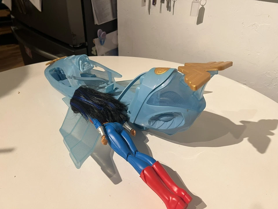Wonder Woman DC Super Hero Girls Invisible Airplane + 12" Action Doll - Image 4 of 4