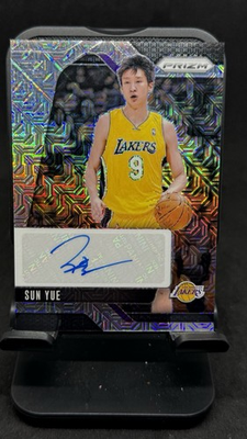 #ad 2024 25 Panini Prizm Sun Yue Mojo Prizm Auto 25 LA Lakers $99.99