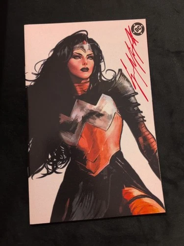 ABSOLUTE WONDER WOMAN #1 SIGNED  SOZOMAIKA COA  EXCLUSIVE