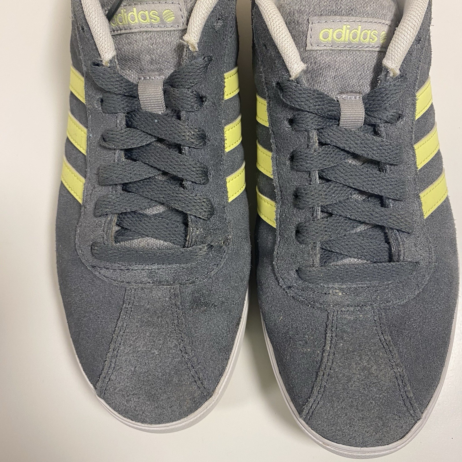 Adidas Neo Shoes Mens 8 Cloudfoam Super Daily Sneakers Gray Yellow Suede Casual thumbnail 9