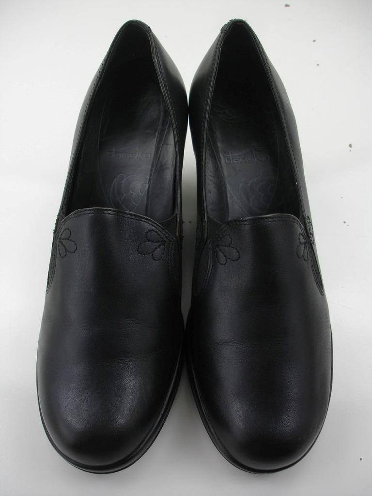 Women's 9.5 10 40 Dansko Beth Black Leather Shoes Pump Heels Clogs Dress Slip-On image 9