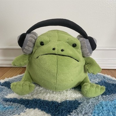 AUTHENTIC RETIRED RARE  Ricky Rain Frog with Headphones (with tags)