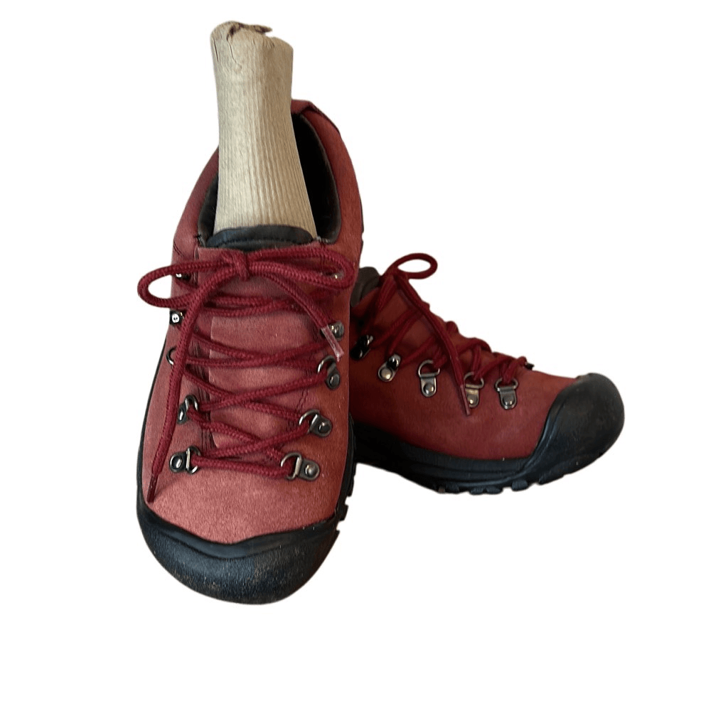 Keen Red Leather Hiker XT 0705 Outdoor Gorpcore Shoes Size 7