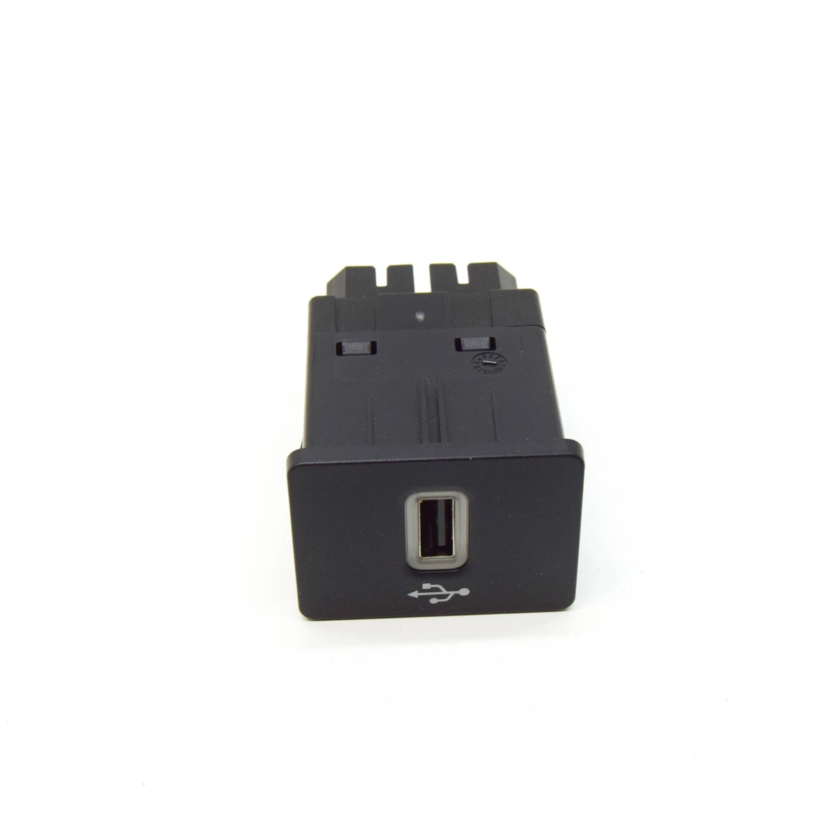 FORD FOCUS MK4 USB Socket Connector Port 2470665 NEW GENUINE | eBay